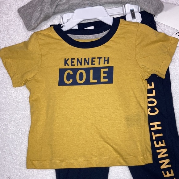 Nwt Kenneth Cole 3 pc. Set 2 shortsleeved tees and joggers 24m - Picture 2 of 8
